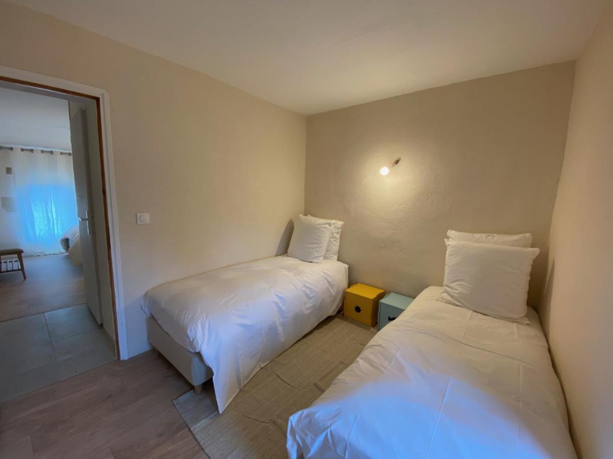 Le Nomade En Provence Bed & Breakfast Bouchet  Exterior foto