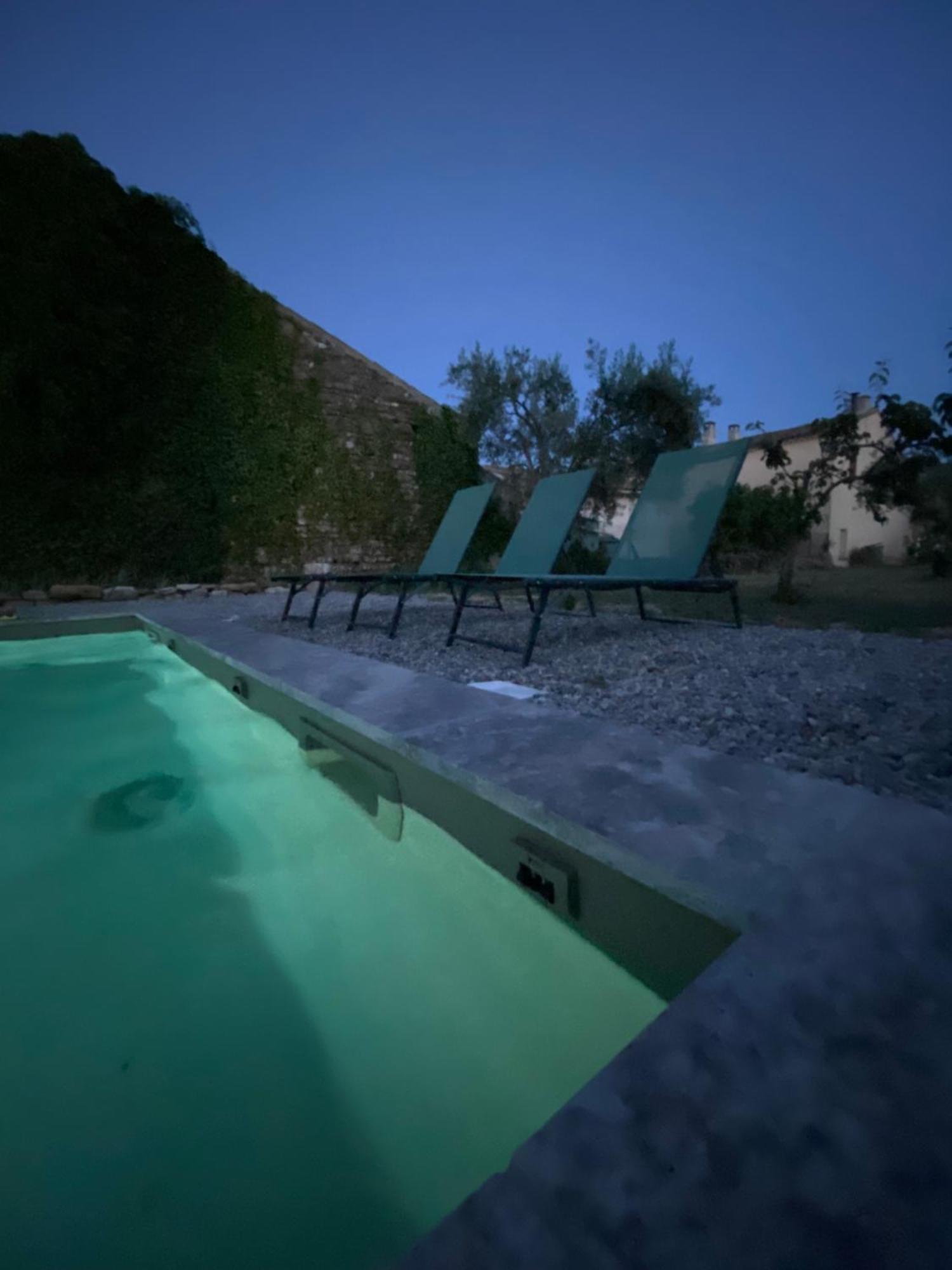 Le Nomade En Provence Bed & Breakfast Bouchet  Exterior foto